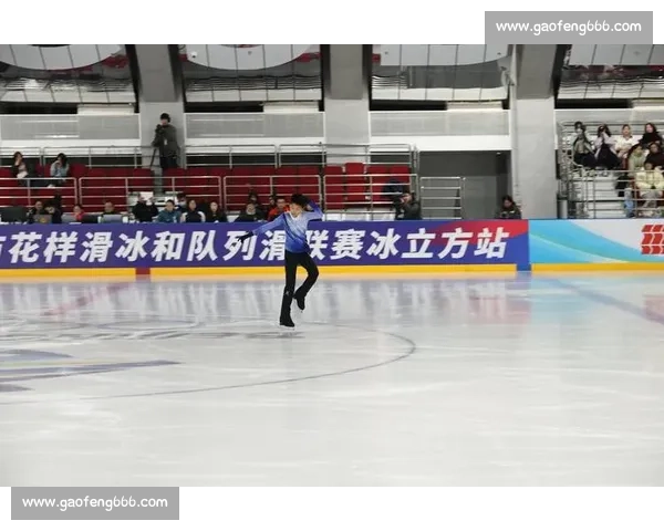 2025 北京花样滑冰联赛冰立方开赛 队列滑首秀成亮点 2025 北京花样滑冰联赛冰立方开赛 队列滑首秀成亮点