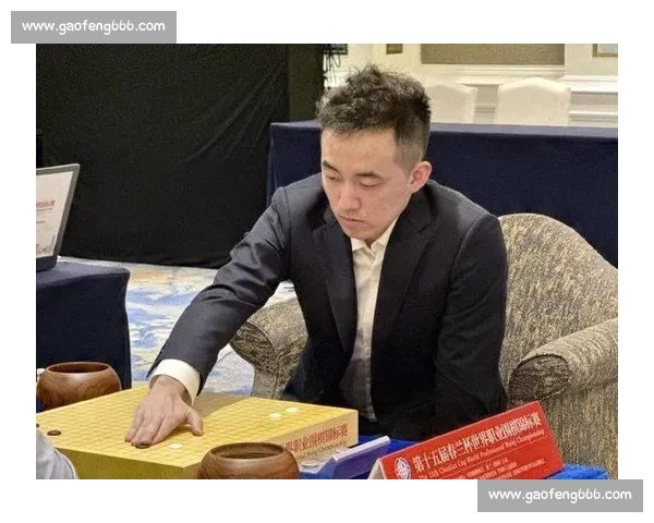 春兰杯终局:杨楷文首夺世界冠军 2-1 逆转朴廷桓破韩国垄断 春兰杯终局:杨楷文首夺世界冠军 2-1 逆转朴廷桓破韩国垄断