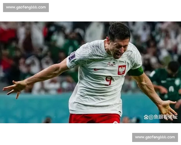 格罗西茨基:渴望回归波兰国家队,与莱万关系未受风波影响 格罗西茨基:渴望回归波兰国家队,与莱万关系未受风波影响