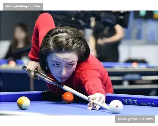 别墅派对惊现跳球神技！小杰花式九球绝杀引爆全场