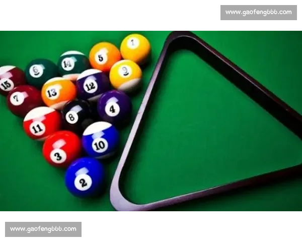 别墅派对惊现跳球神技!小杰花式九球绝杀引爆全场 别墅派对惊现跳球神技!小杰花式九球绝杀引爆全场