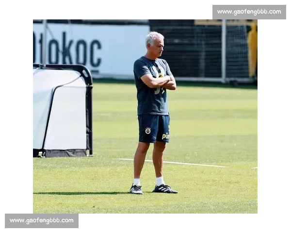 穆帅土超再掀风云！费内巴切豪购杜兰 + 桑乔，内马尔续约留悬念